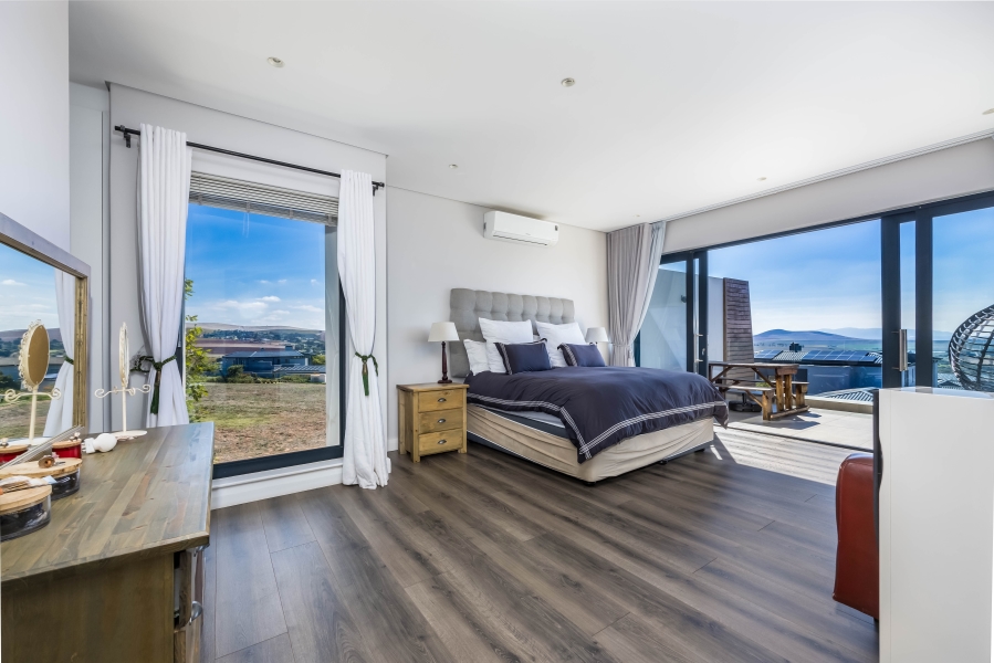 To Let 4 Bedroom Property for Rent in Clara Anna Fontein Western Cape